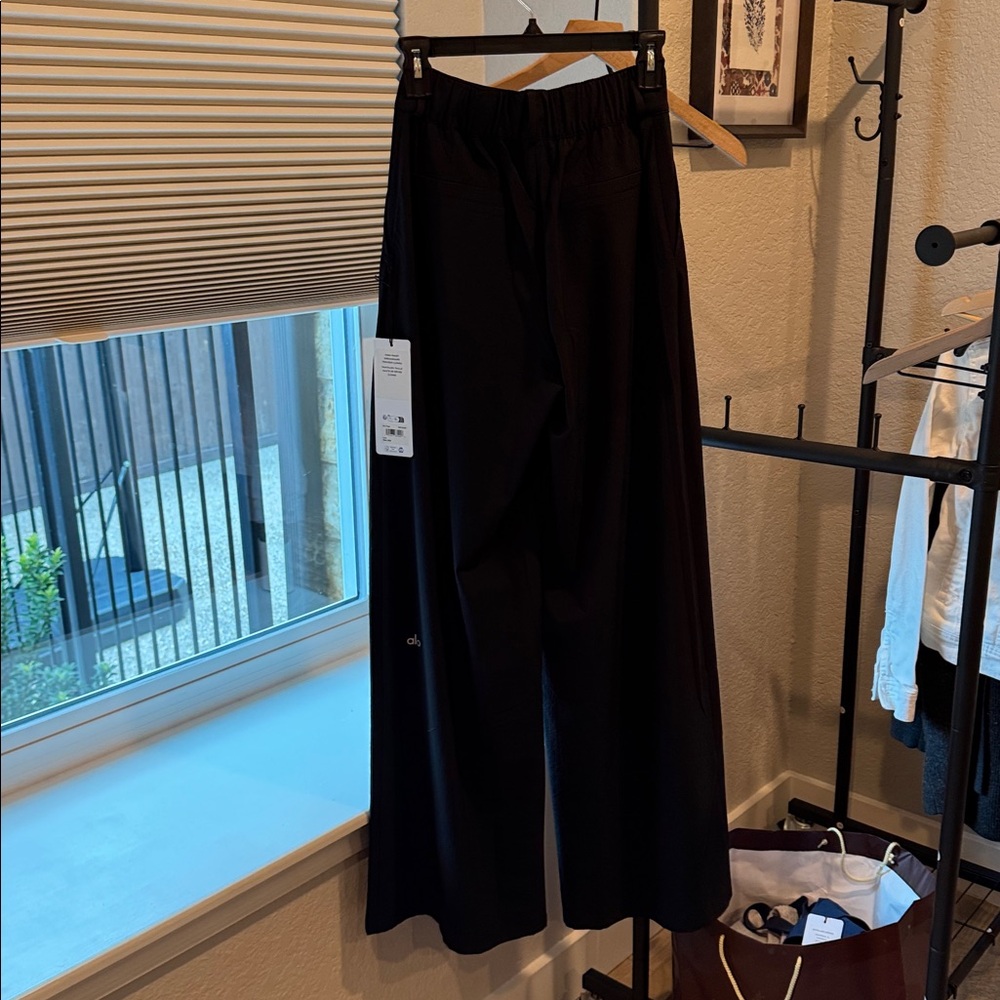 Alo yoga high waist dreamscape black wide leg trousers (long) size xxs - Picture 11 of 16